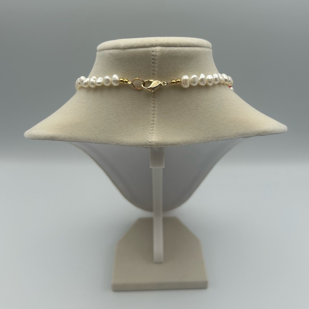 *New* Faux Pearl and Lucite Heart Necklace - Picture 5 of 9